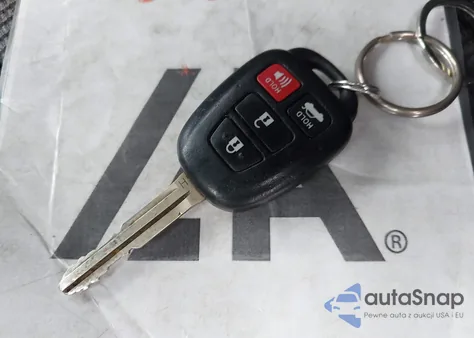 2017 Toyota Corolla Se из США, поврежденный, VIN 2T1BURHE9HC839471